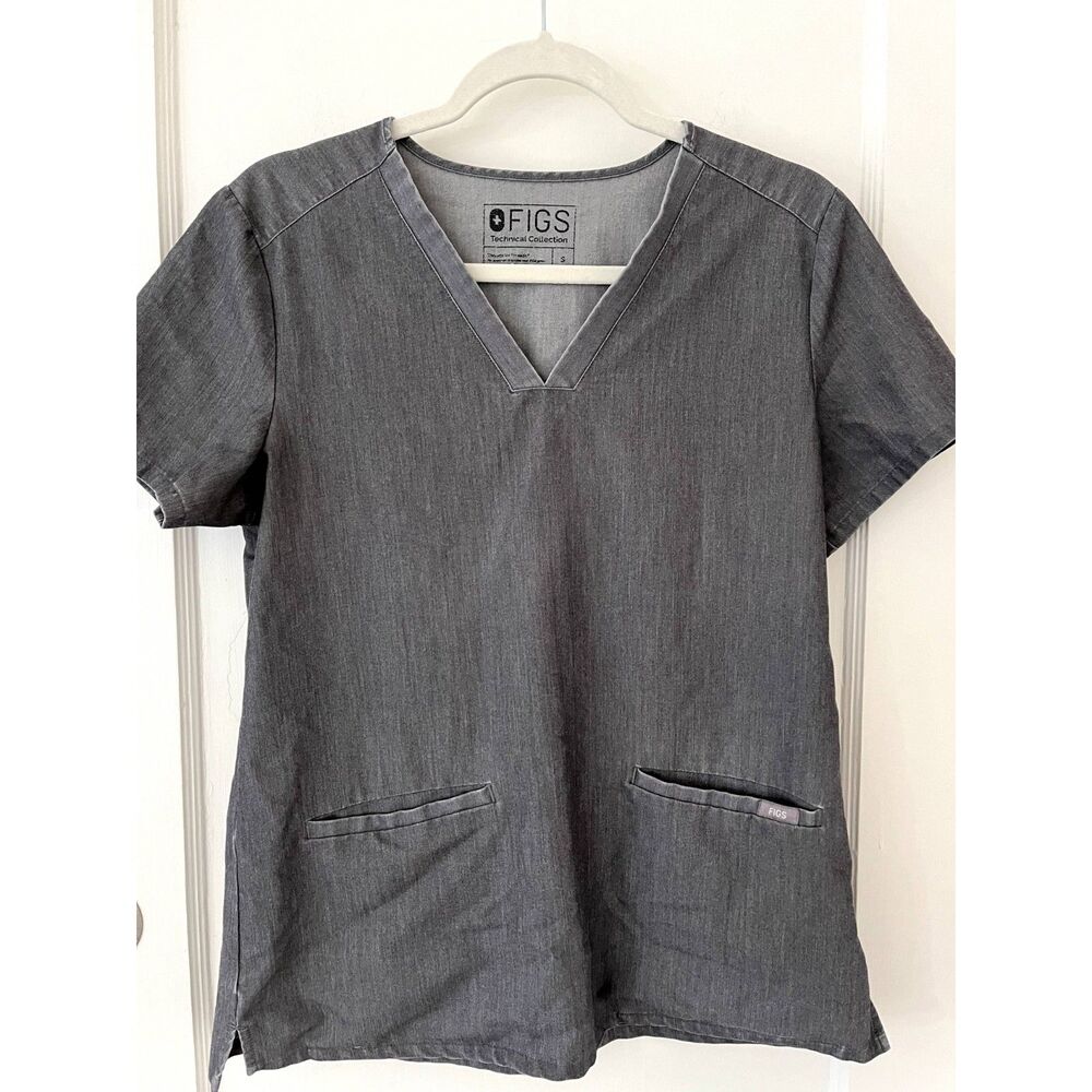 Figs Technical Collection Casma Women's Medium Graphite Gray V-Neck Scrub Top S